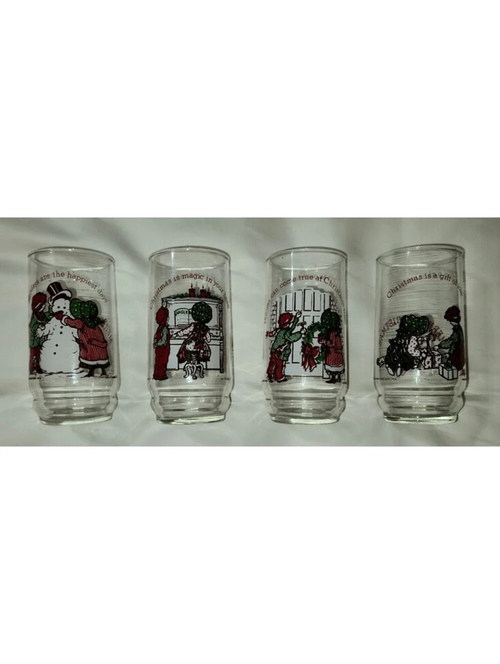 4pc Vintage 1978 Holly Hobbie & Robby Coca-Cola Christmas Glasses Home Decor EUC
